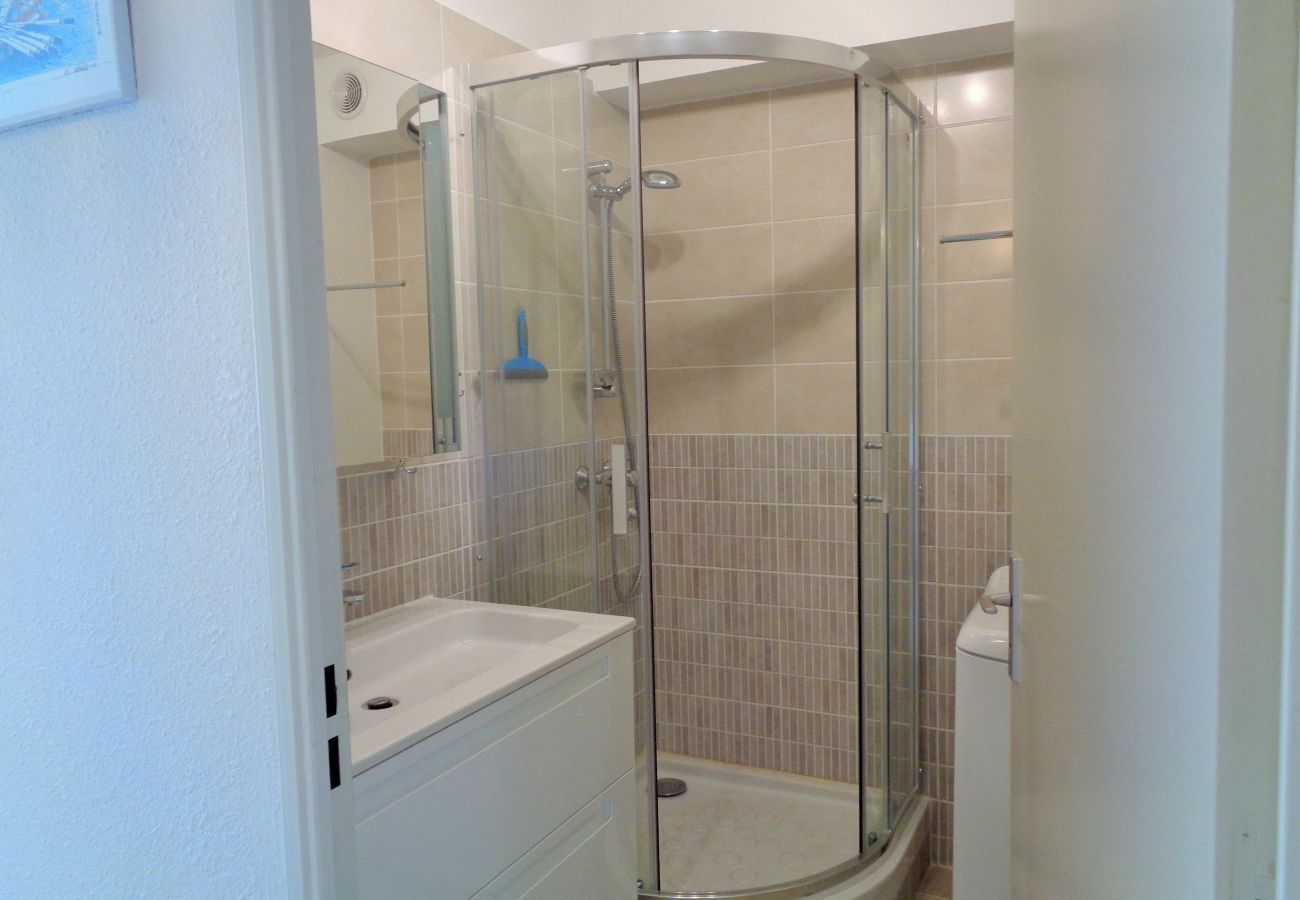 Appartamento a Sète - 008 / T3 AVEC GARAGE ET PISCINE