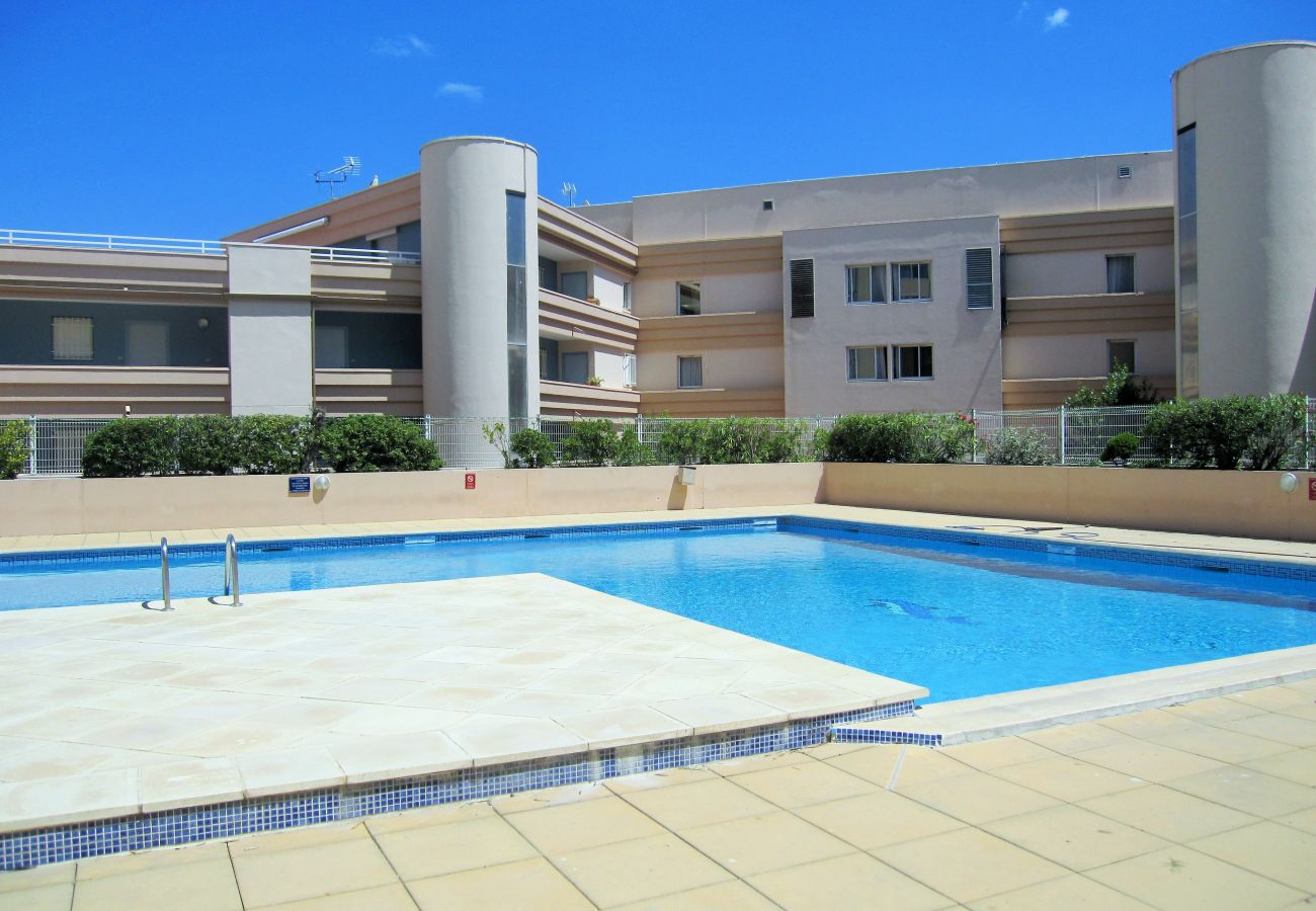 Appartamento a Sète - 008 / T3 AVEC GARAGE ET PISCINE