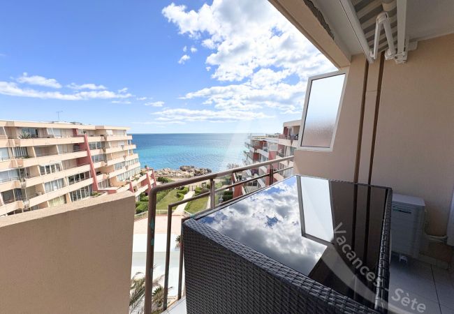  a Sète - 209 / GRAND T2 VUE MER AVEC PISCINE ET CLIM SÉJOUR