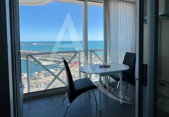 Appartamento a Sète - 025 / T2 AVEC CLIM SALON, PISCINE ET VUE MER Appartamento a Sète - 025 / T2 AVEC CLIM SALON, PISCINE ET VUE MER