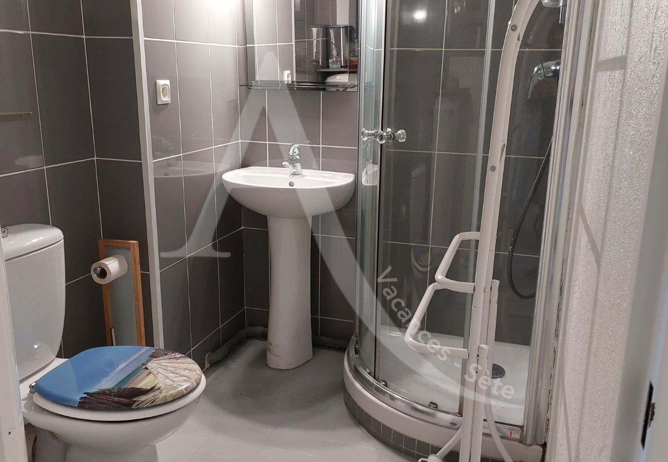 Appartamento a Sète - 432 / T2 AVEC PARKING, PISCINE ET CLIM SÉJOUR Appartamento a Sète - 432 / T2 AVEC PARKING, PISCINE ET CLIM SÉJOUR