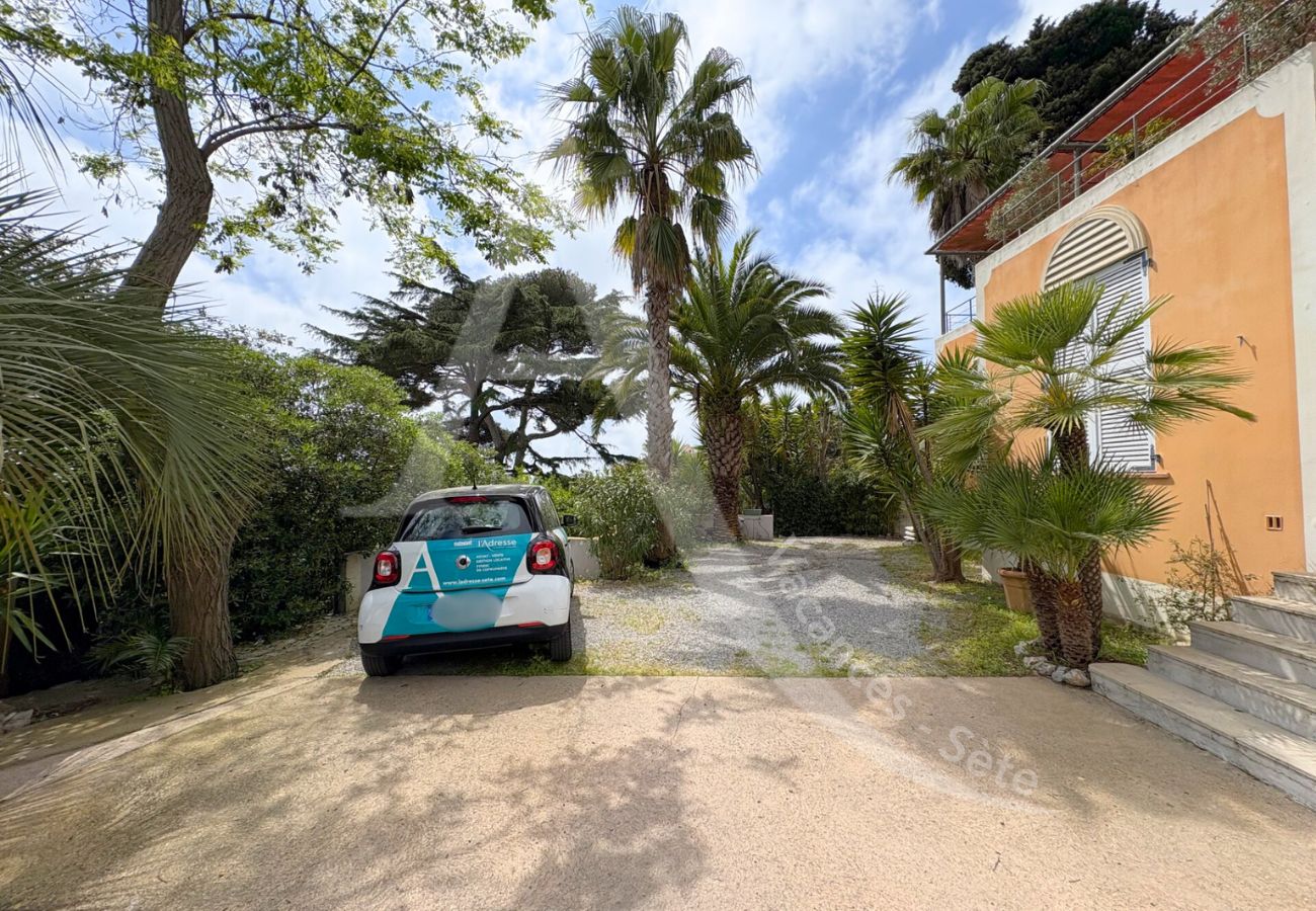 Villa a Sète - 061 / VILLA CLIMATISEE PISCINE PRIVEE ET WI-FI Villa a Sète - 061 / VILLA CLIMATISEE PISCINE PRIVEE ET WI-FI