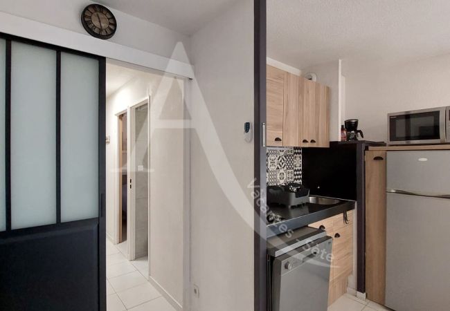 Appartamento a Sète - 212 / T2 MODERNE AVEC PISCINE ET PARKING Appartamento a Sète - 212 / T2 MODERNE AVEC PISCINE ET PARKING