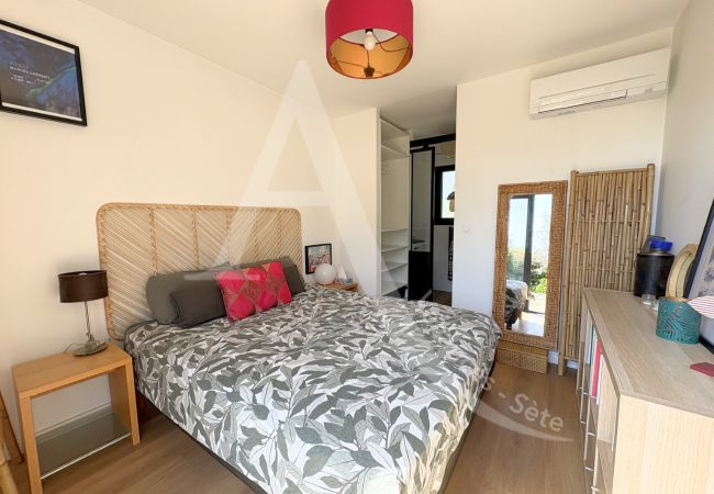 Villa a Sète - 078 / VILLA BOIS MODERNE, CLIM ET WIFI Villa a Sète - 078 / VILLA BOIS MODERNE, CLIM ET WIFI