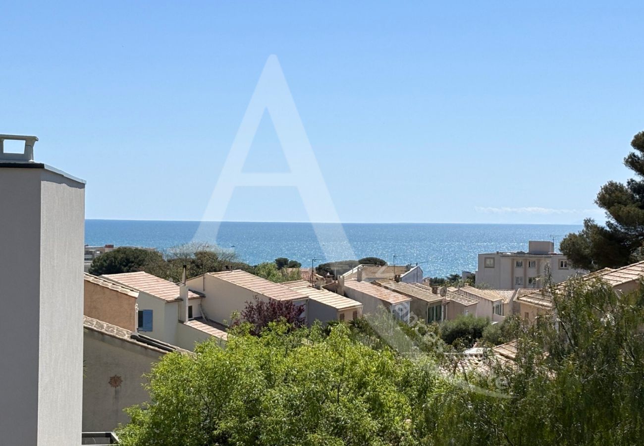 Villa a Sète - 078 / VILLA BOIS MODERNE, CLIM ET WIFI Villa a Sète - 078 / VILLA BOIS MODERNE, CLIM ET WIFI