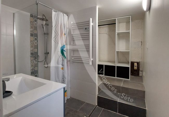 Studio a Sète - 051 / STUDIO CLIM, WIFI ET TERRASSE Studio a Sète - 051 / STUDIO CLIM, WIFI ET TERRASSE