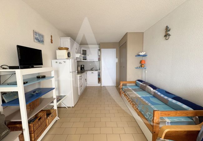  a Sète - 206 / STUDIO CABINE VUE MER AVEC PARKING
