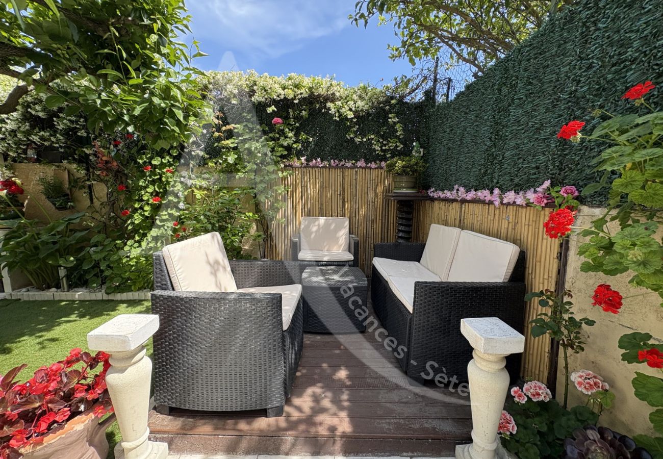 Villa a Sète - 005/ MAISON 6PERS, JARDIN ET WIFI Villa a Sète - 005/ MAISON 6PERS, JARDIN ET WIFI