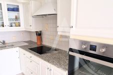 Appartamento a Sète - 068/GRAND T2 AVEC TERRASSE PISCINE ET GARAGE