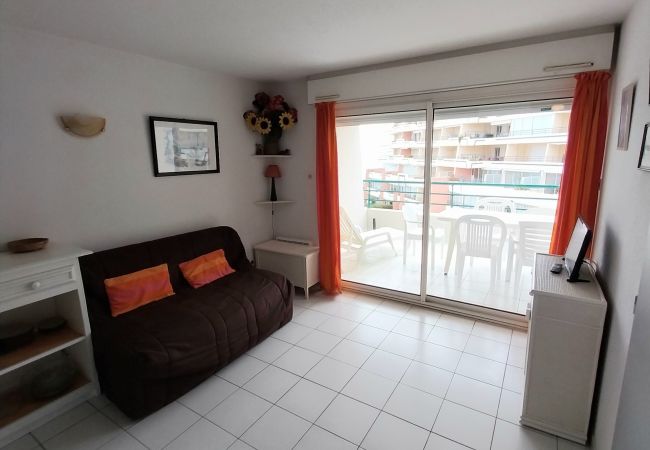 Appartement à Sète - 233 / T3 AVEC LARGE TERRASSE ET GARAGE Appartement à Sète - 233 / T3 AVEC LARGE TERRASSE ET GARAGE