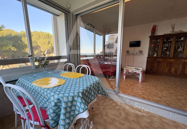 Appartement à Sète - 244 / T2 VUE MER, PARKING ET LOGGIA Appartement à Sète - 244 / T2 VUE MER, PARKING ET LOGGIA