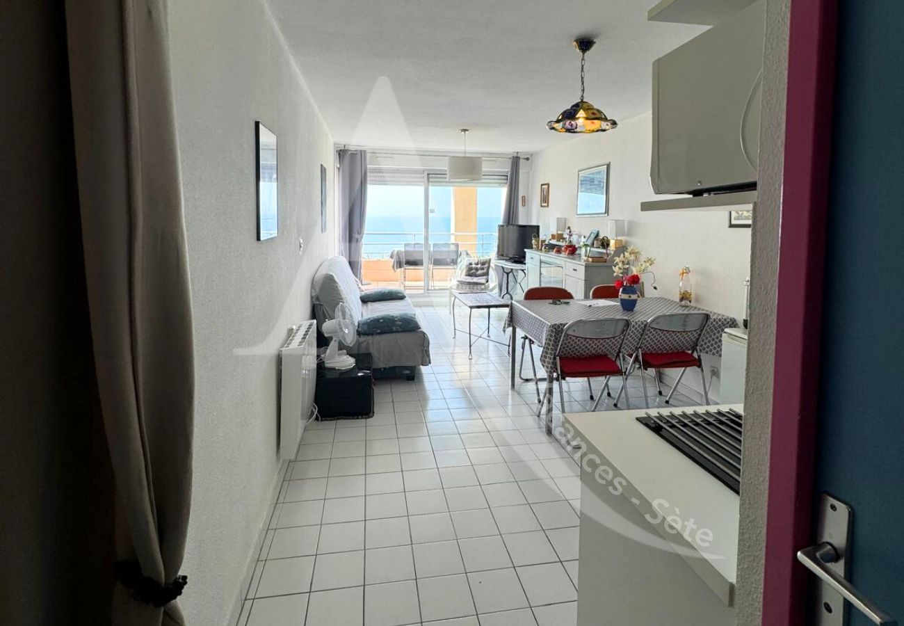 Appartement à Sète - 071 / T2 TERRASSE ET PARKING  Appartement à Sète - 071 / T2 TERRASSE ET PARKING
