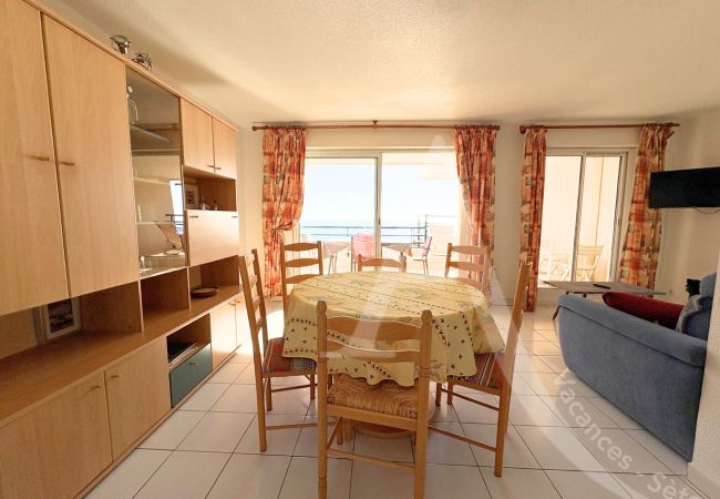  à Sète - 197 / T2 LARGE TERRASSE AVEC GARAGE ET PISCINE