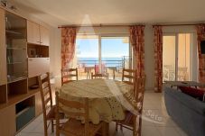 Appartement à Sète - 197 / T2 LARGE TERRASSE AVEC GARAGE ET PISCINE