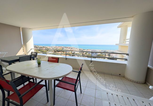 Appartement à Sète - 077 / T3 VUE MER AVEC PISCINE, PARKING ET GARAGE Appartement à Sète - 077 / T3 VUE MER AVEC PISCINE, PARKING ET GARAGE