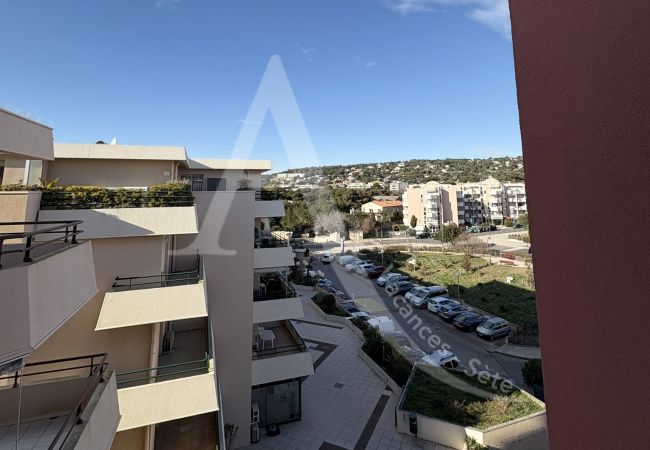 Appartement à Sète - 308 / T2 AVEC LOGGIA, CLIM SÉJOUR ET PISCINE Appartement à Sète - 308 / T2 AVEC LOGGIA, CLIM SÉJOUR ET PISCINE