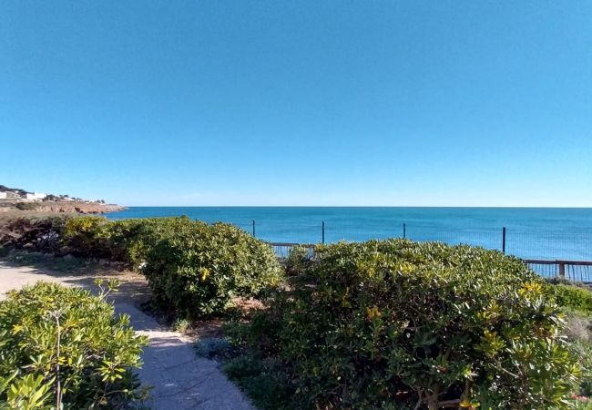 Appartement à Sète - 143 / T3 CLIM SEJOUR, GARAGE ET WI-FI Appartement à Sète - 143 / T3 CLIM SEJOUR, GARAGE ET WI-FI