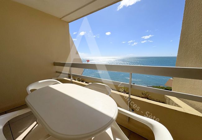 Appartement à Sète - 087 / T3 VUE MER AVEC PARKING Appartement à Sète - 087 / T3 VUE MER AVEC PARKING