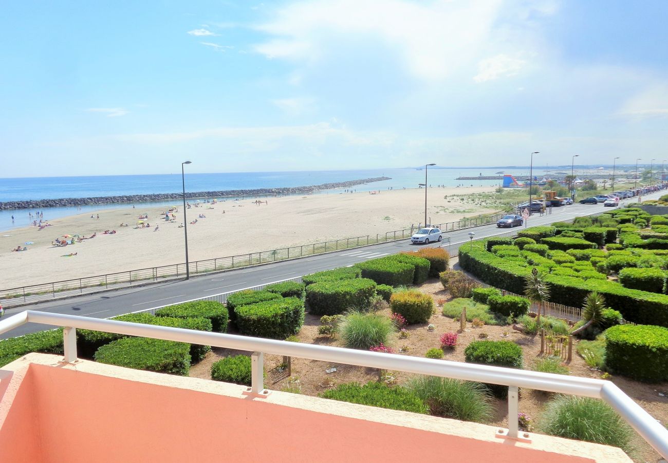 Appartement à Sète - 055 / T2 VUE MER AVEC PARKING