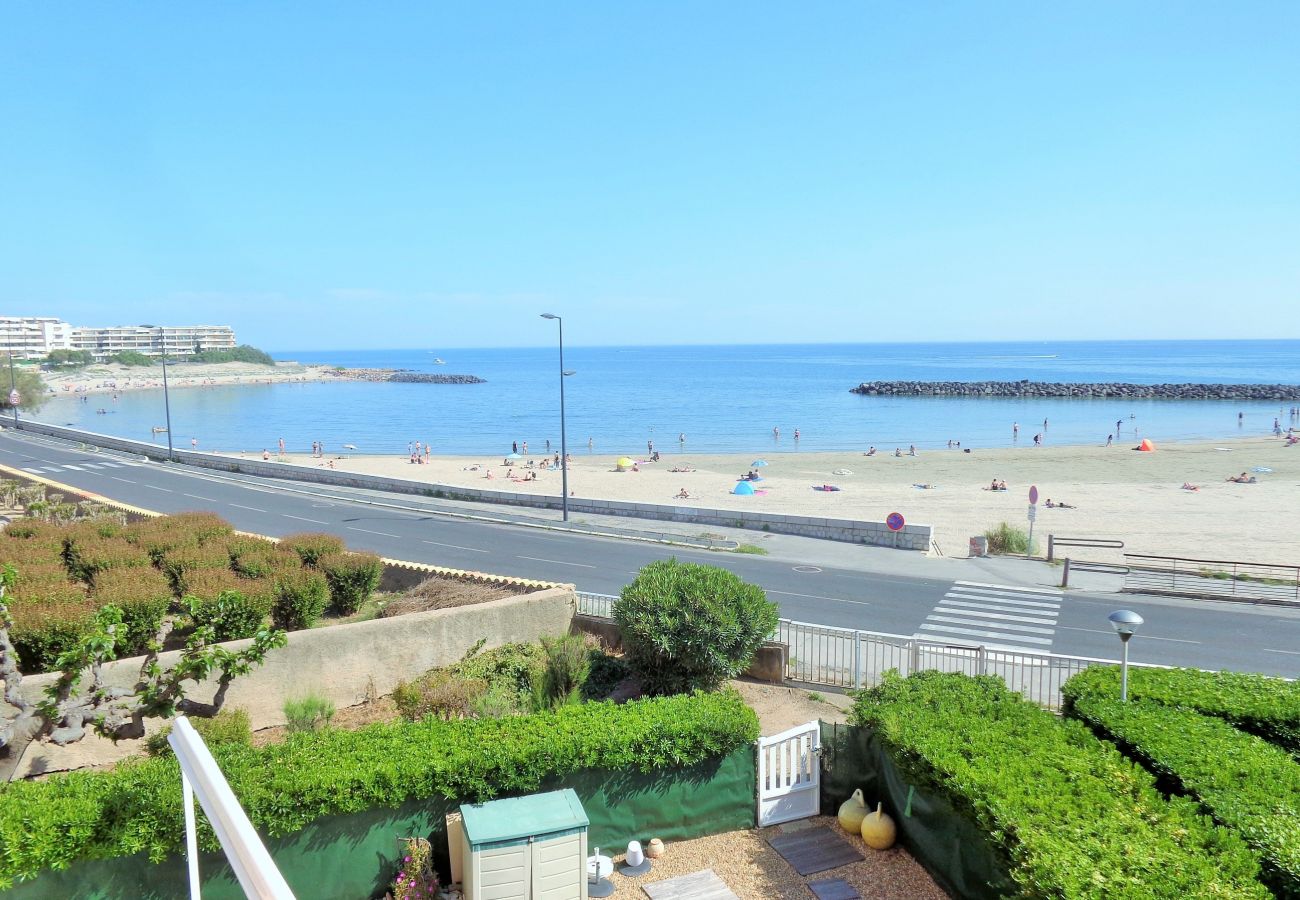 Appartement à Sète - 055 / T2 VUE MER AVEC PARKING