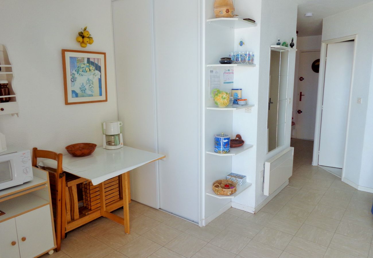 Appartement à Sète - 055 / T2 VUE MER AVEC PARKING