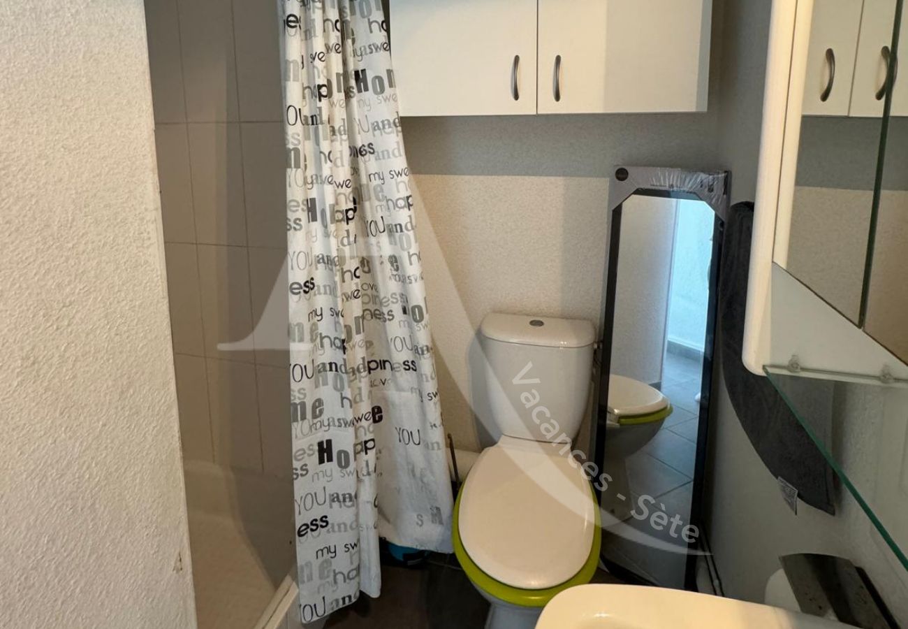 Studio à Sète - 028 / STUDIO VUE MER ET PARKING Studio à Sète - 028 / STUDIO VUE MER ET PARKING