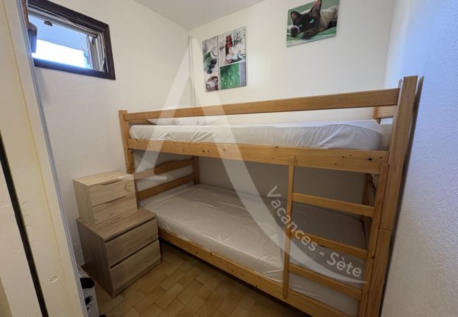 Studio à Sète - 034 / STUDIO AVEC PARKING ET VUE MER Studio à Sète - 034 / STUDIO AVEC PARKING ET VUE MER