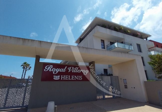Appartement à Sète - 302 / T2 AVEC CLIM SÉJOUR, GARAGE ET PISCINE Appartement à Sète - 302 / T2 AVEC CLIM SÉJOUR, GARAGE ET PISCINE