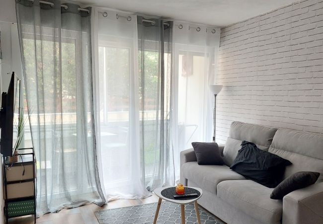 Studio à Sète - 030 / SPACIEUX STUDIO PROCHE MER AVEC WI-FI  Studio à Sète - 030 / SPACIEUX STUDIO PROCHE MER AVEC WI-FI