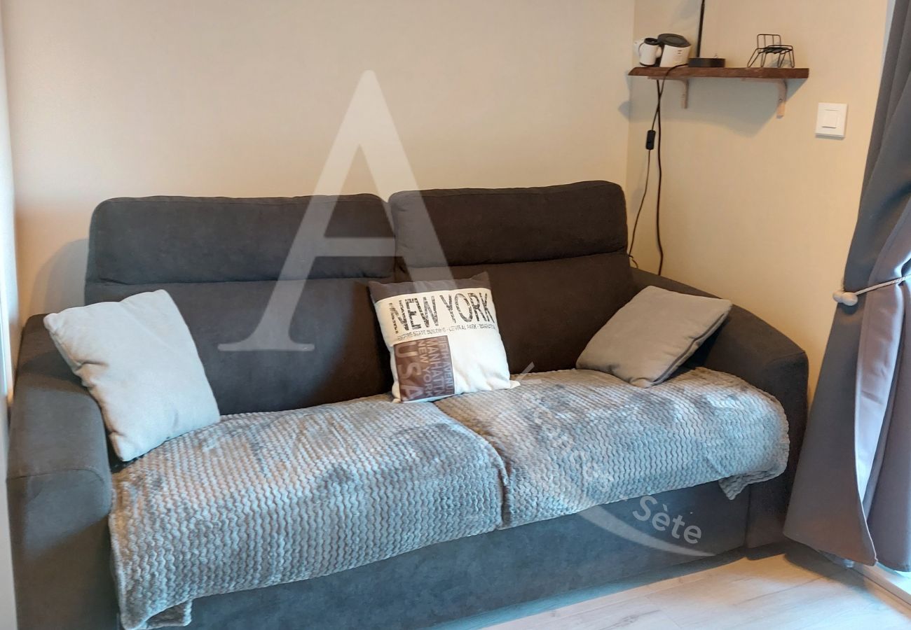 Appartement à Sète - 432 / T2 AVEC PARKING, PISCINE ET CLIM SÉJOUR Appartement à Sète - 432 / T2 AVEC PARKING, PISCINE ET CLIM SÉJOUR