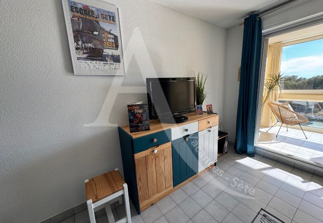 Appartement à Sète - 361 / T3 GARAGE, WI-FI, ACCÈS COURTS DE TENNIS Appartement à Sète - 361 / T3 GARAGE, WI-FI, ACCÈS COURTS DE TENNIS