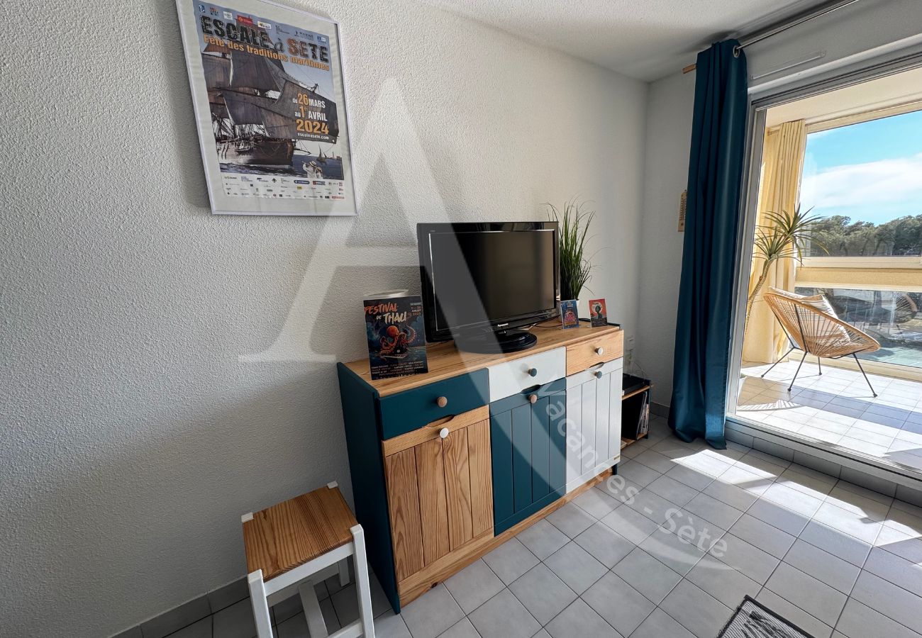 Appartement à Sète - 361 / T3 GARAGE, WI-FI, ACCÈS COURTS DE TENNIS Appartement à Sète - 361 / T3 GARAGE, WI-FI, ACCÈS COURTS DE TENNIS