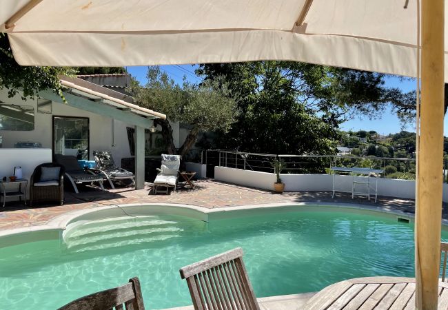  à Sète - 057 / CHARMANT STUDIO AVEC CLIM, WI-FI ET PISCINE