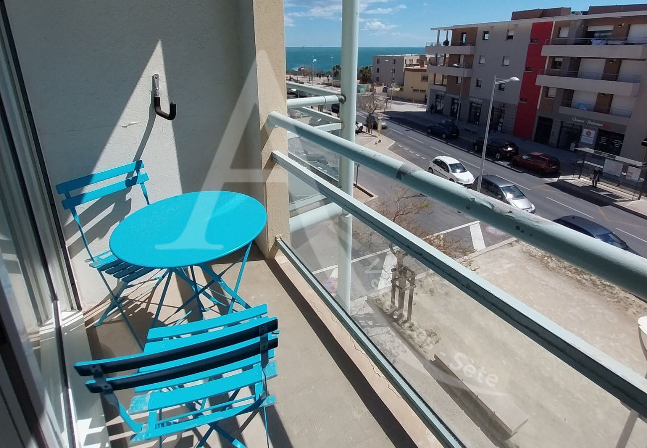 Appartement à Sète - 211 / T2 CONFORTABLE PLEIN COEUR CORNICHE, WI-FI Appartement à Sète - 211 / T2 CONFORTABLE PLEIN COEUR CORNICHE, WI-FI