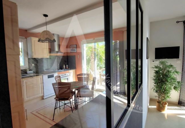 Villa à Sète - 016 / VILLA COSY 3* CLIMATISÉE ET PISCINE PRIVÉE Villa à Sète - 016 / VILLA COSY 3* CLIMATISÉE ET PISCINE PRIVÉE
