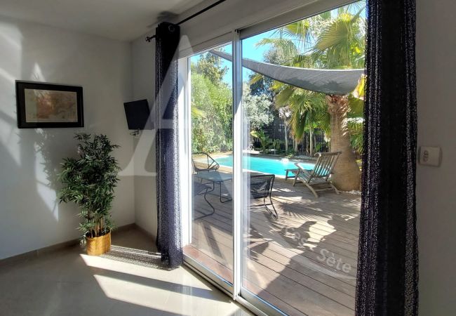 Villa à Sète - 016 / VILLA COSY 3* CLIMATISÉE ET PISCINE PRIVÉE Villa à Sète - 016 / VILLA COSY 3* CLIMATISÉE ET PISCINE PRIVÉE