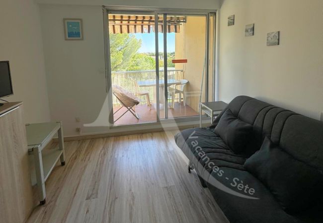 Studio à Sète - 084 / STUDIO AVEC WI-FI ET PARKING Studio à Sète - 084 / STUDIO AVEC WI-FI ET PARKING