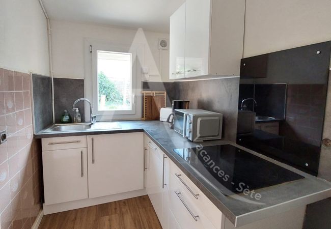 Studio à Sète - 051 / STUDIO CLIM, WIFI ET TERRASSE Studio à Sète - 051 / STUDIO CLIM, WIFI ET TERRASSE