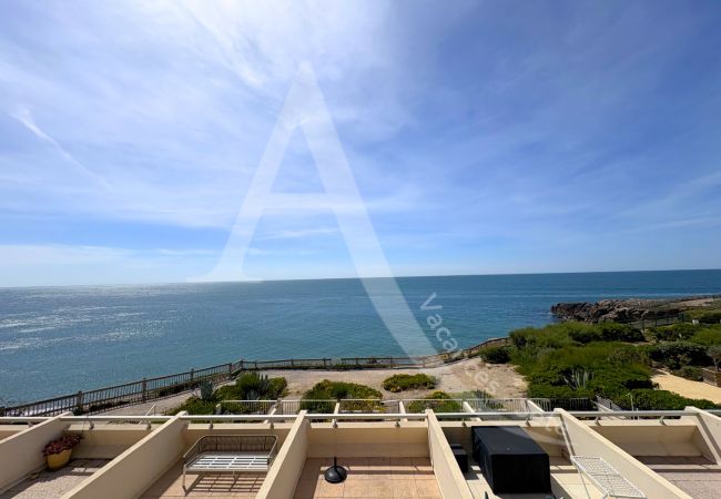 Studio à Sète - 206 / STUDIO CABINE VUE MER AVEC PARKING Studio à Sète - 206 / STUDIO CABINE VUE MER AVEC PARKING